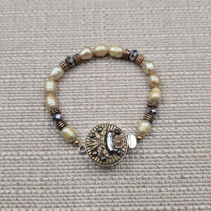 7 Inch Sterling Silver Potato Pearl Floral Decorative Fob Bracelet B1084